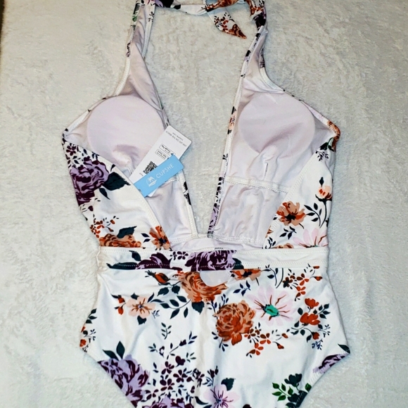Cupshe NWT Rose Garden Wrap one Piece Swimsuit Sz M - Picture 2 of 4